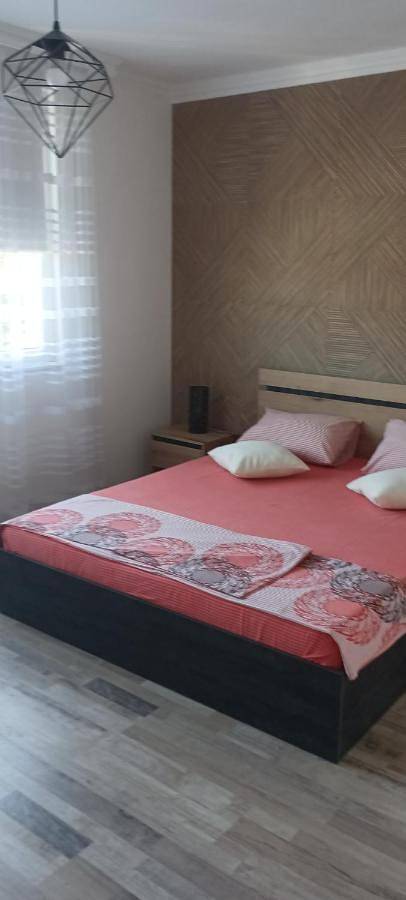 Cały apartament, Two-Bedroom Apartment in Burgas, Obwód Burgas