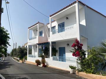 Gîte pour 2 personnes, avec vue et balcon dans Agistri