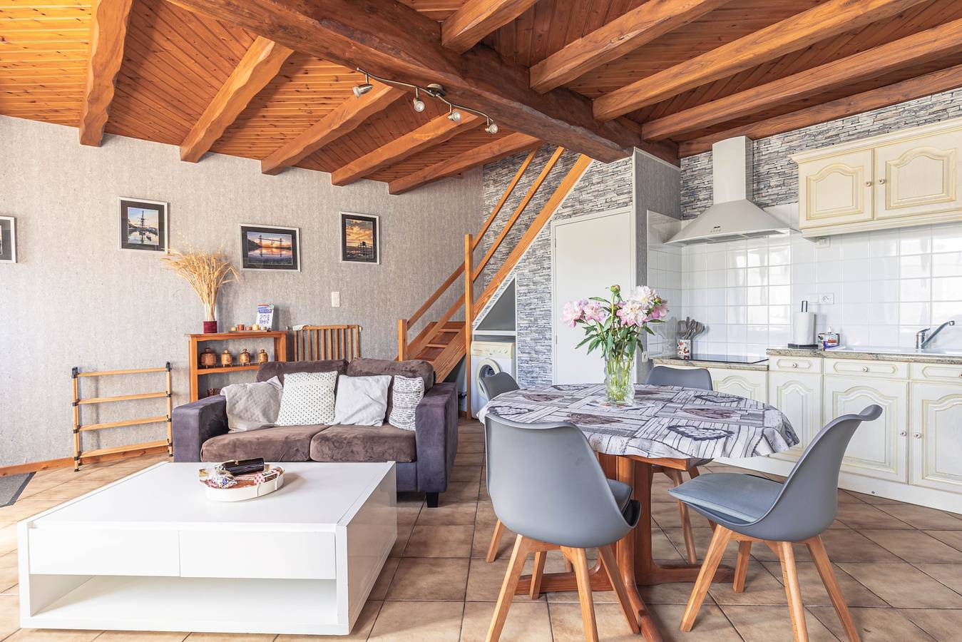 Ganze Wohnung, Apartment 'Chez Catherine Et Gérard' mit privater Terrasse, Wlan und Klimaanlage in Tonnay-Charente, Rochefort und Umgebung