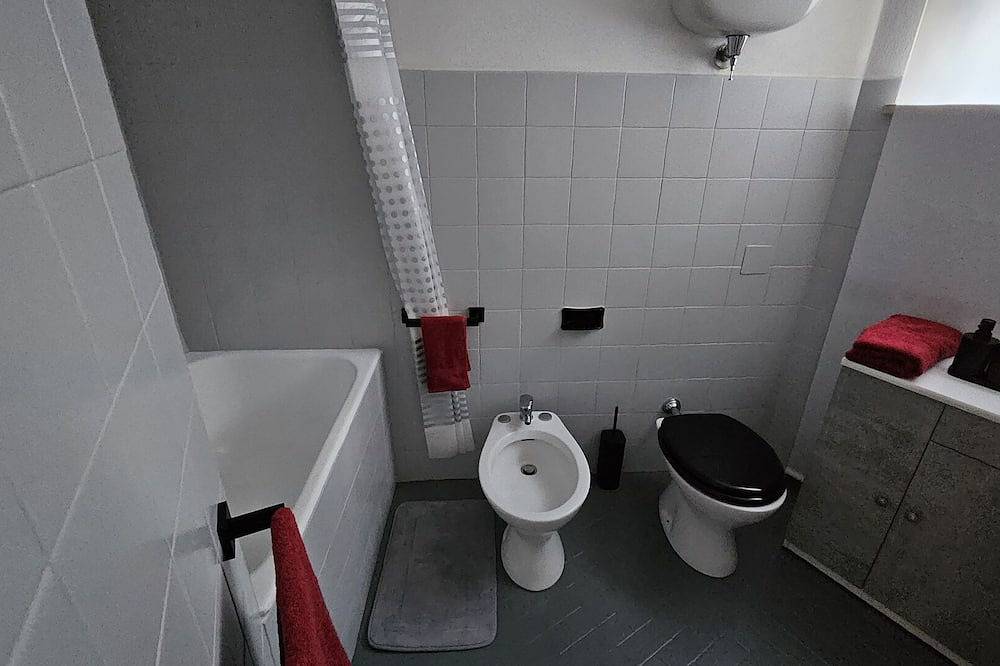 Wonderful private villa for 7 people with private pool, Wifi, Tv and veranda in Cetona, Siena Provinsen