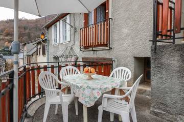 Gîte pour 5 personnes, avec terrasse et jardin à Boutx