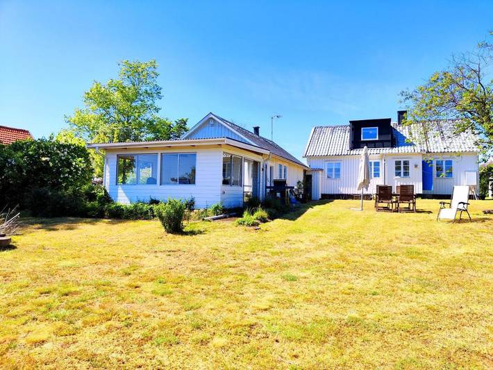 Villa für 6 Personen, mit Garten und Seeblick sowie Ausblick in Schweden - 2