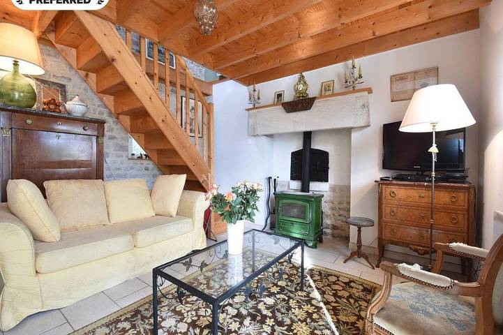 Gîte pour 4 personnes, avec terrasse et jardin, animaux acceptés