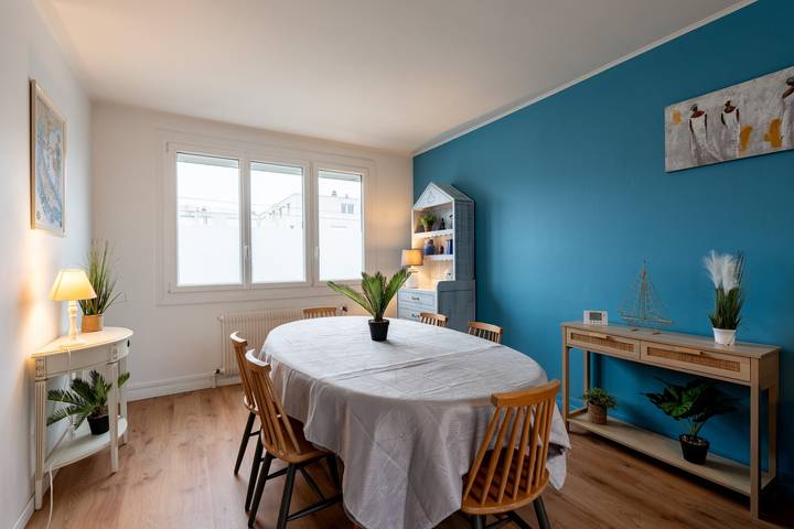 Ferienhaus für 8 Personen mit Terrasse in Le Mans, Sarthe