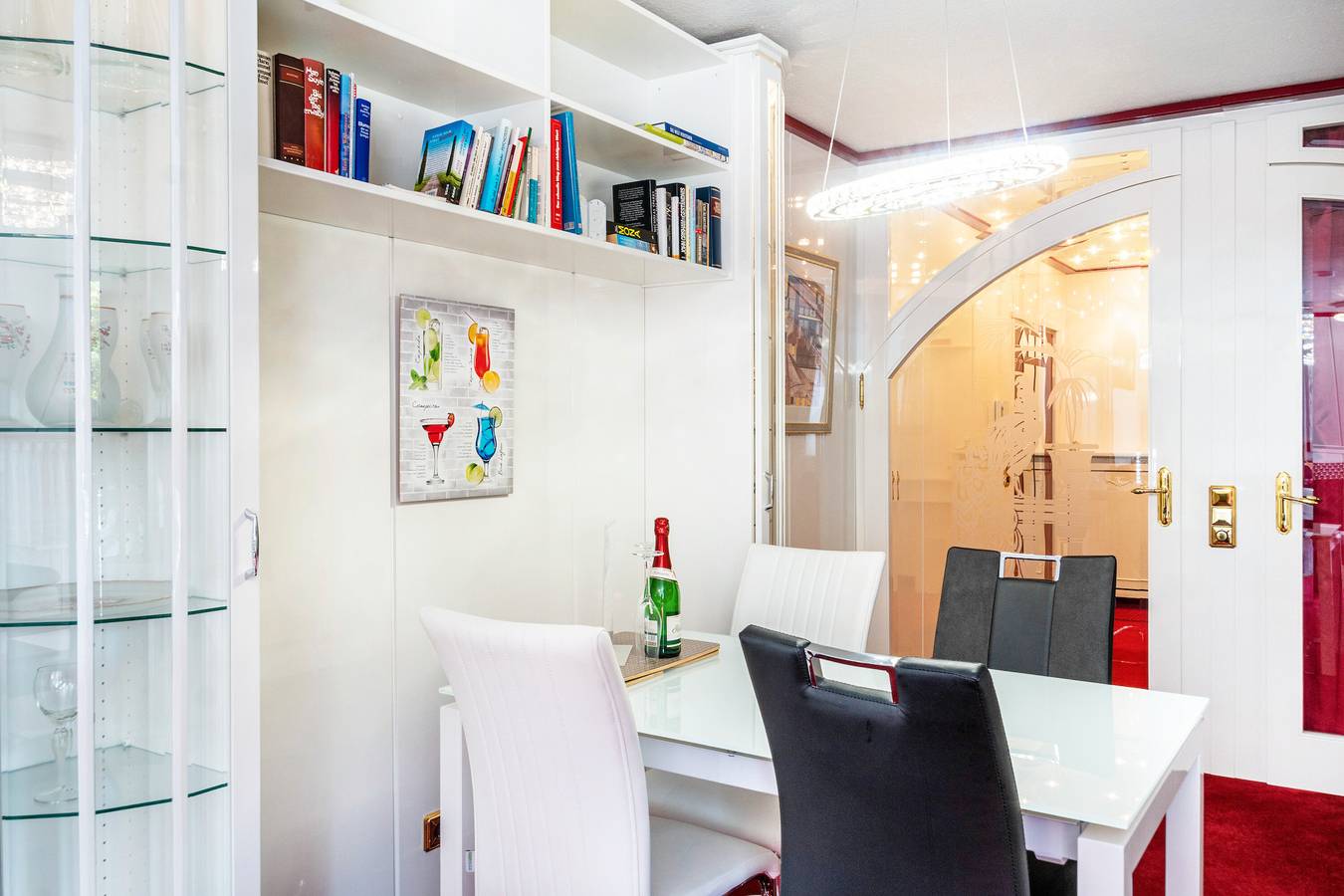 Ganze Wohnung, Apartment 'Rot-weiss' mit privater Terrasse und Wlan in Zwischenahner Meer, Bad Zwischenahn