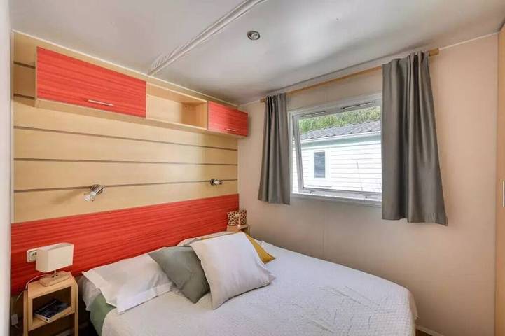 Mobil home pour 6 personnes, avec terrasse dans Lac de Cadeuil - 2