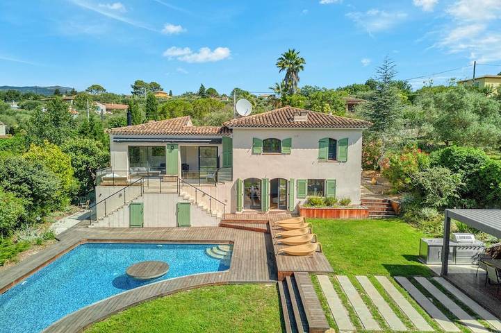 Villa for 8 people, with garden and terrace in Valbonne