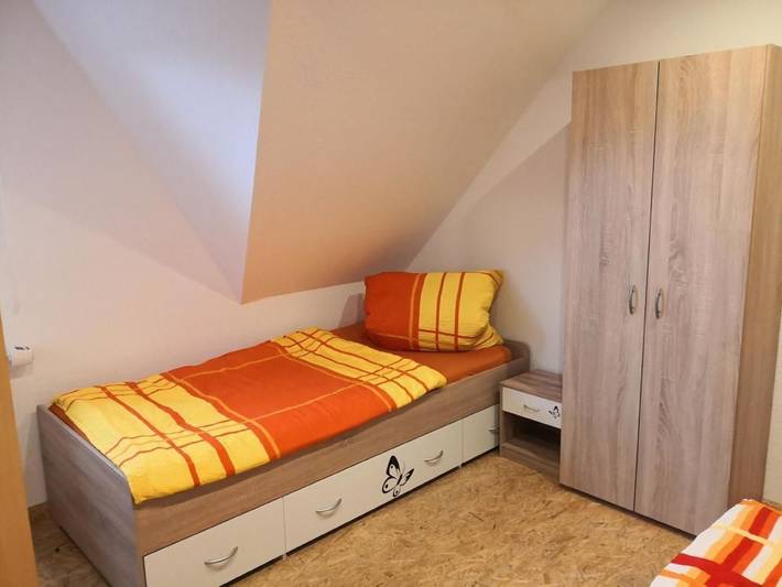 Ferienwohnung für 3 Personen, mit Garten in Emden - 4