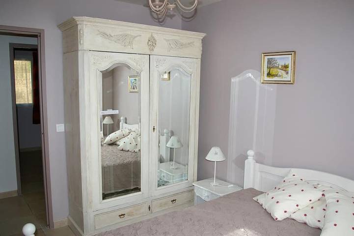 Location de vacances pour 8 personnes, avec jardin à Bauduen - 4