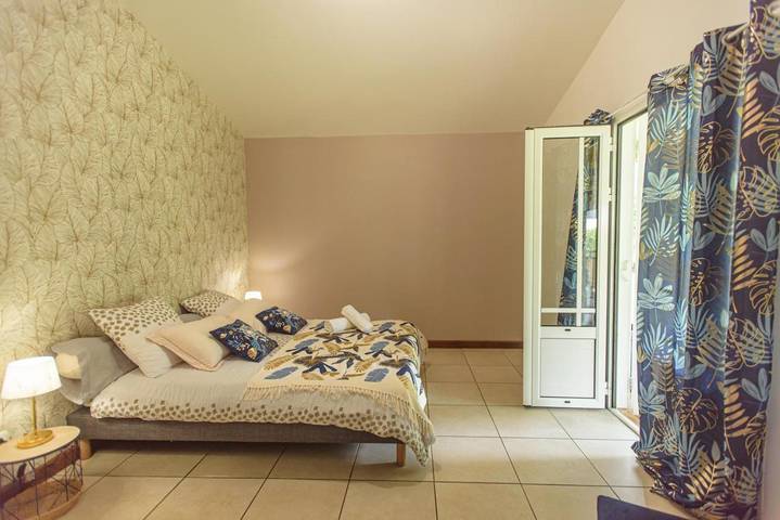 Location de vacances pour 6 personnes, avec jardin et vue, animaux acceptés à La Plaine-des-Palmistes - 3