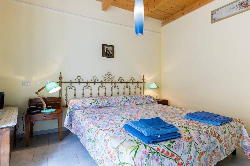 Parallela Lungomare - Casa Margherita - three-room apartment with terrace on three levels in Carloforte, Carbonia-Iglesias Province