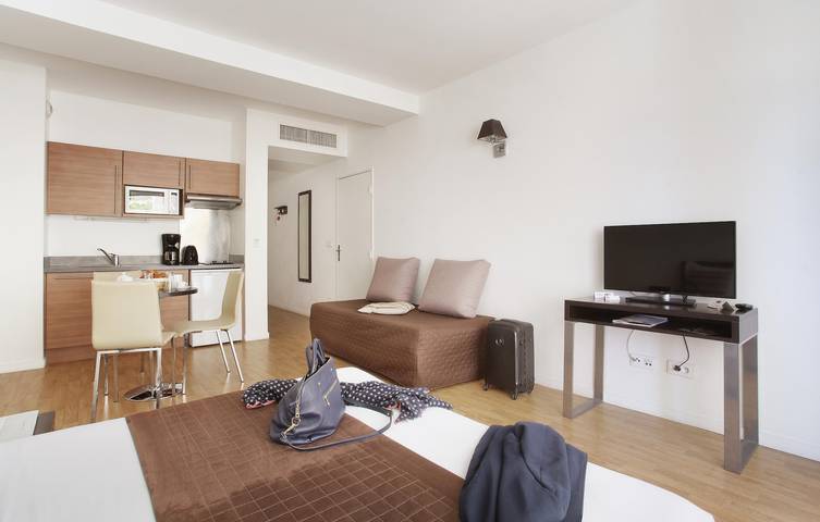 Ganzes Studio, Studio für 2 Personen mit Balkon in Beausoleil, Mittelmeerküste (Frankreich)