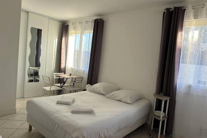 Gîte pour 2 personnes, avec jardin et balcon, animaux acceptés à Fondettes - 3