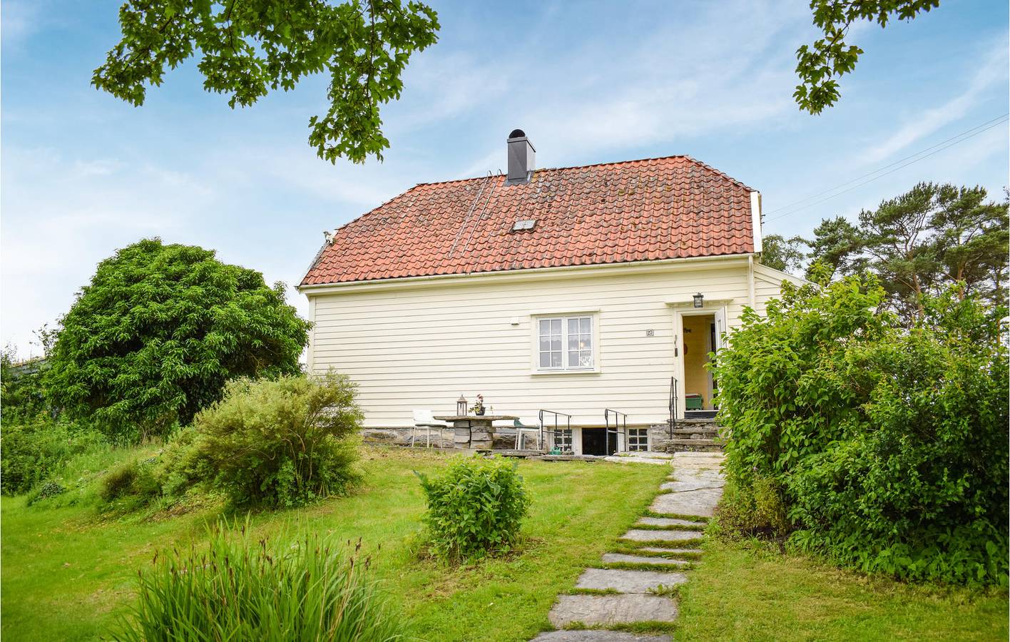 Ferienhaus für 6 Personen mit Garten in Fusa