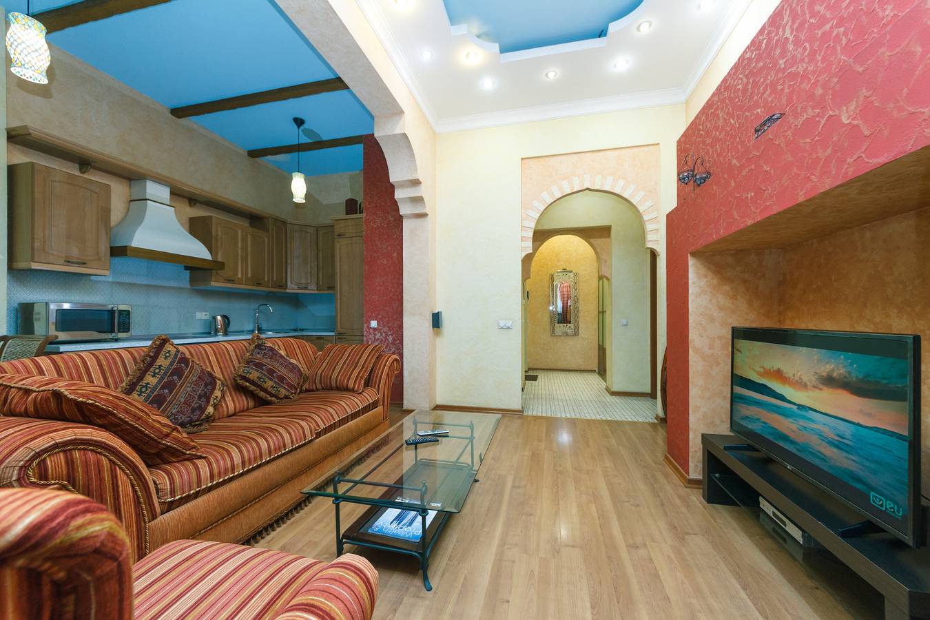 Appartement entier, Appartement de luxe à une chambre, 5a rue Baseina, centre de Kiev in Kiev, Ukraine