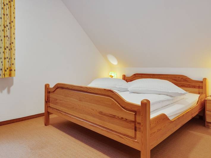 Ganze Wohnung, Ferienwohnung für 4 Personen mit Garten in Harzvorland