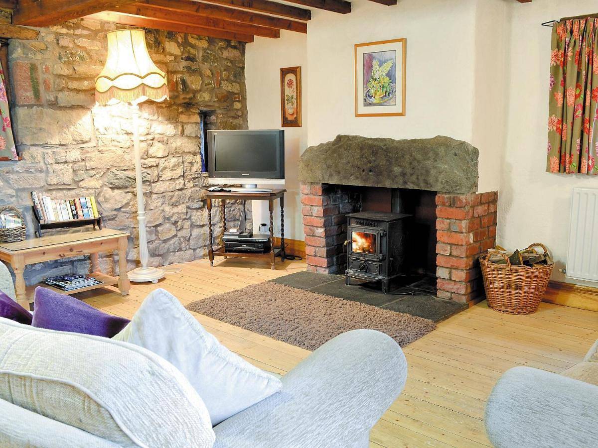 Two-Bedroom Holiday Home in Pooley Bridge, Lake District