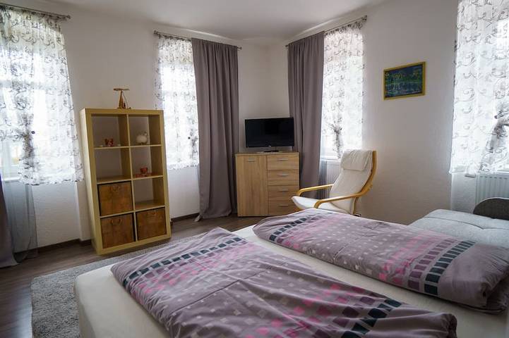 Ganze Wohnung, Gemütlich eingerichtetes Einraum Apartment in Neudorf, Sehmatal