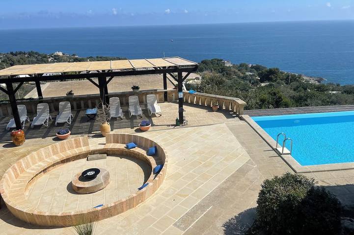 Maison de vacances pour 9 personnes, avec terrasse et jardin à Novaglie