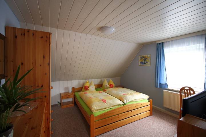 Entire holiday apartment, Ferienwohnung Obendorf - Holiday apartment in Laubegast, Dresden