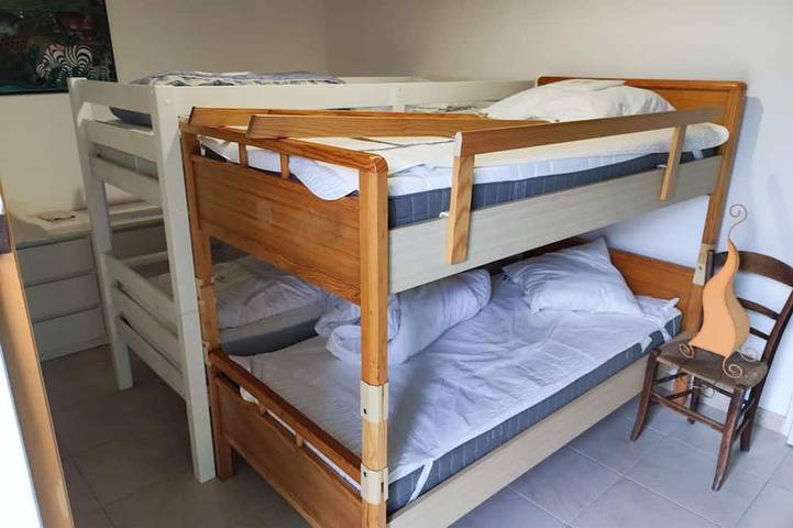 Location de vacances pour 6 personnes, avec terrasse et jardin, animaux acceptés dans Plage Du Gros Jonc Le Bois Plage En Re - 4