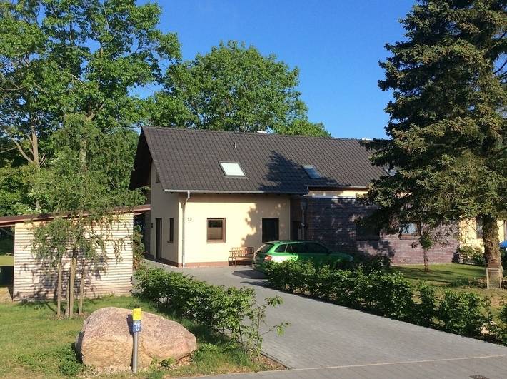 Ferienhaus für 6 Personen, mit Terrasse und Garten sowie Sauna und Seeblick in Lenz - 2