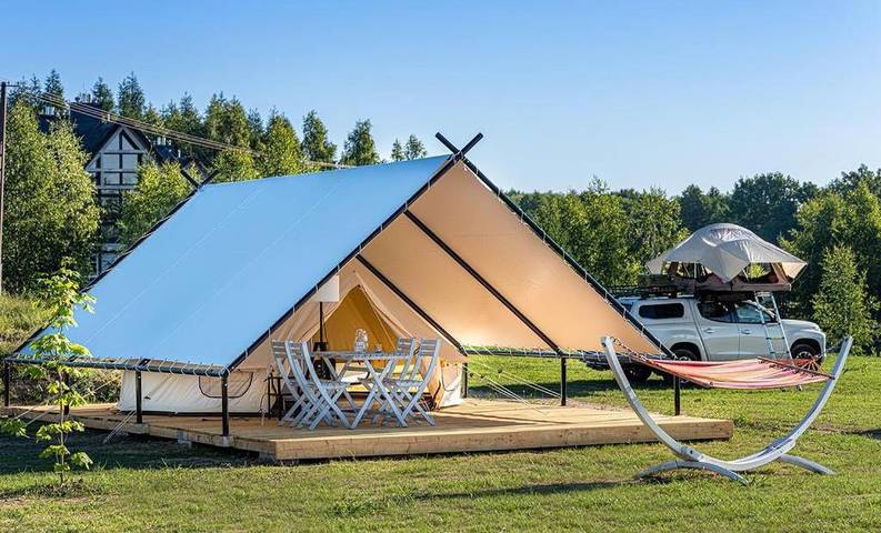 Camping für 4 Personen, mit Terrasse und Garten sowie Pool in Ermland-Masuren
