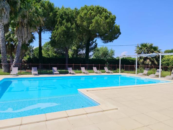 Hôtel pour 3 personnes, avec Balcon et Terrasse ainsi que Jardin et Bassin pour enfant à Lunel - 2