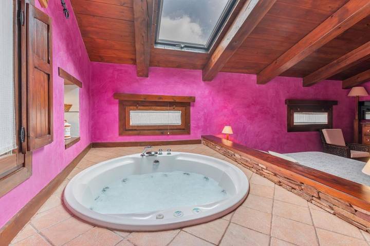 Casa rural para 2 personas, con Jacuzzi además de Terraza y Jardín en Provincia de Teruel - 2