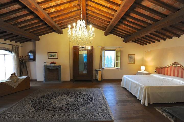 Agriturismo di charme in un paesaggio toscano a pochi passi da un villaggio in Castelfranco di Sotto, Pisa e dintorni