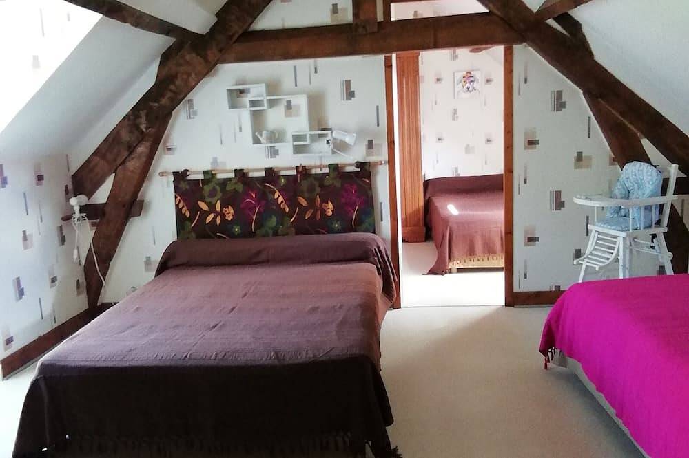 Gîte Confortable à Saint-Hilaire-sur-Benaize avec Jardin Clos et Terrasse in Saint-Hilaire-sur-Benaize, Le Blanc und Umgebung