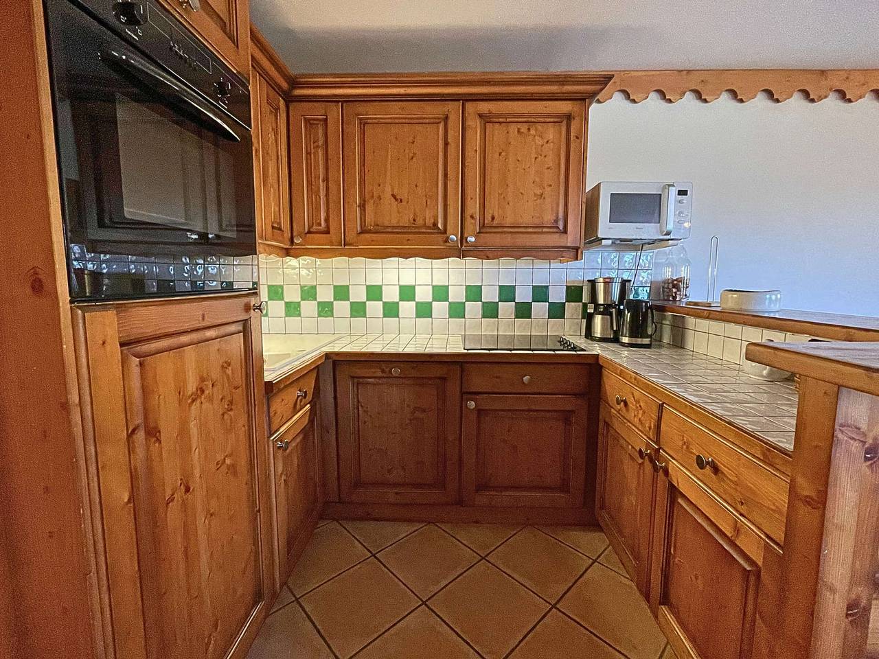 Ganze Wohnung, Charmant 4P à Preyerand, proche des pistes, 6 pers, balcon, parking, wifi inclus in Les Menuires, Saint-Martin-de-Belleville