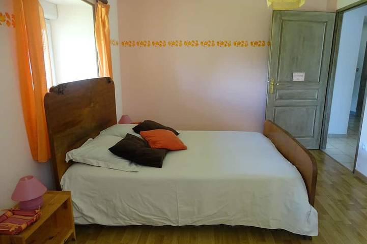 Gîte pour 5 personnes, avec terrasse et jardin à Arc-en-Barrois - 4