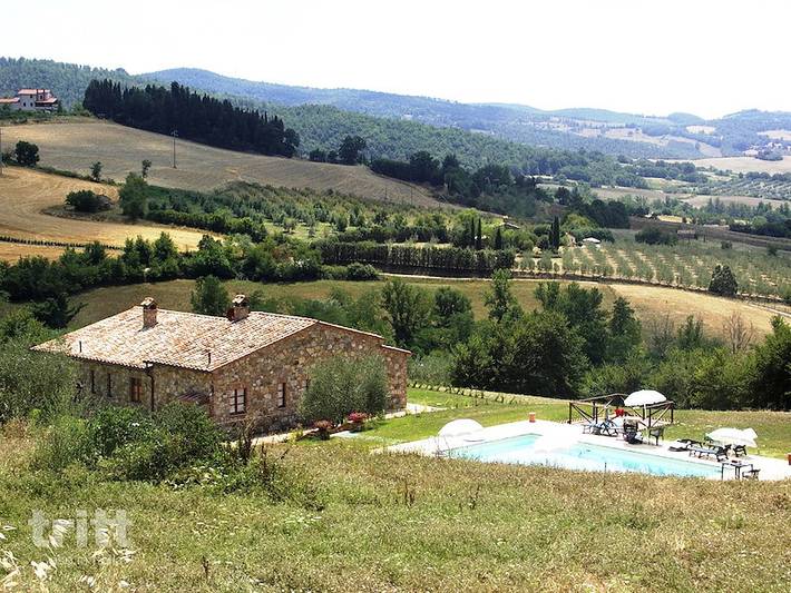 Casa vacanza per 9 persone, con balcone/terrazza e piscina nonché terrazza a San Casciano dei Bagni