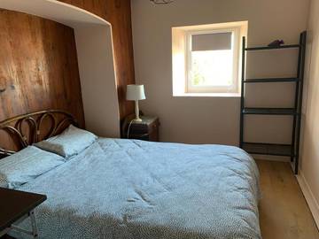 Gîte pour 6 personnes, avec vue et jardin, animaux acceptés à Castelnau-de-Brassac