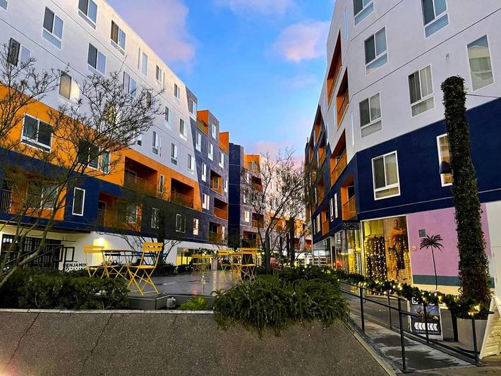 Loft voor 4 personen, with sauna and whirlpool as well as zwembad, met huisdier in Los Angeles