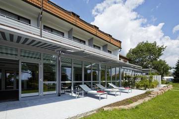 Hotel für 3 Personen, mit Pool und Sauna sowie Ausblick und Garten, mit Haustier in Neckar-Odenwald-Kreis