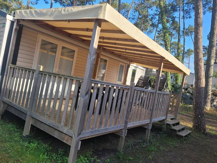 Gîte pour 7 personnes, avec piscine ainsi que jacuzzi et terrasse dans Plage Des Casernes Seignosse Ocean