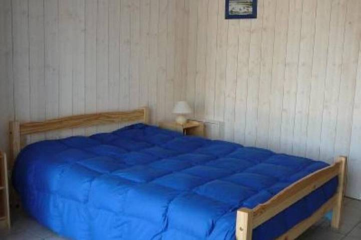 Gîte pour 5 personnes, avec terrasse dans Pénerf - 2