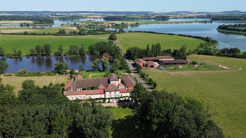 Hôtel pour 2 personnes, avec jardin ainsi que terrasse et vue à Tarquimpol