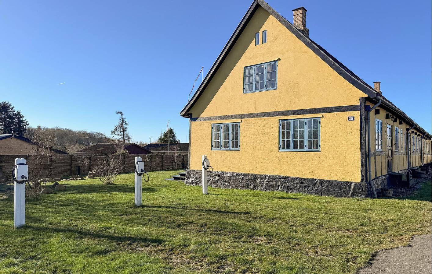Feriehus for 24 personer med have in Rø, Gudhjem