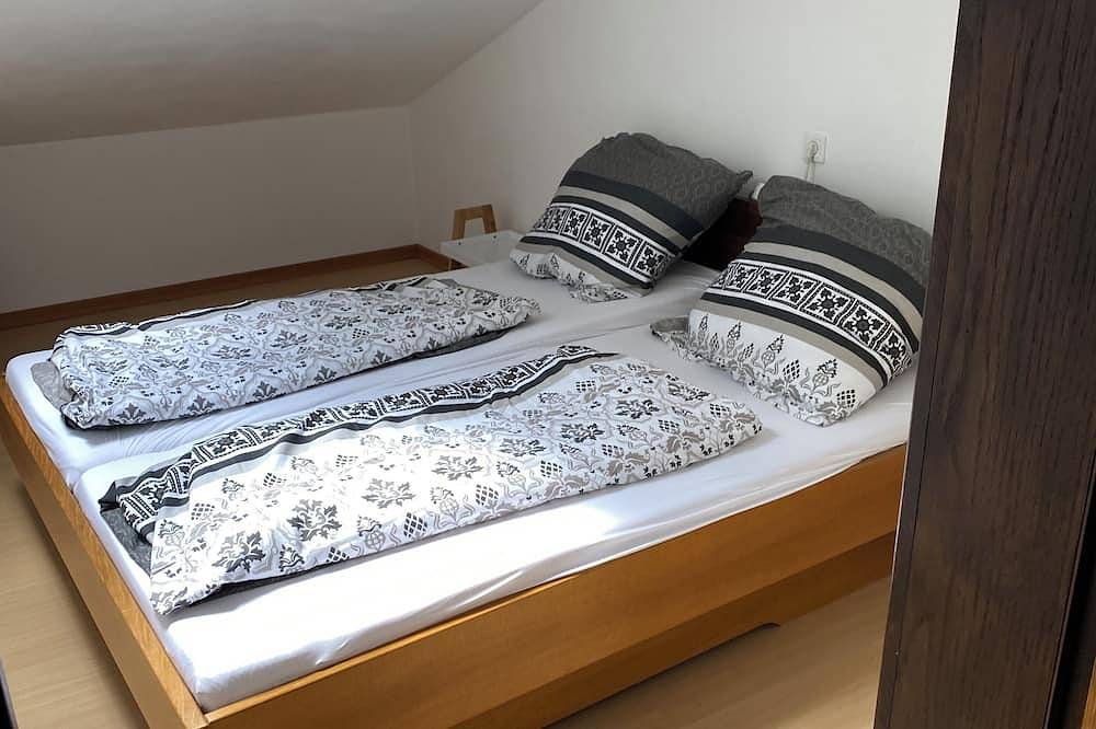 Ganze Wohnung, Ferienwohnung Gletscherblick mit 4 Schlafzimmer, 2 Badezimmer und 2 Toiletten in Stall, Bezirk Spittal an der Drau