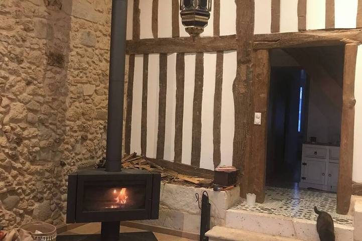 Location de vacances pour 10 personnes, avec Jardin à Cercoux