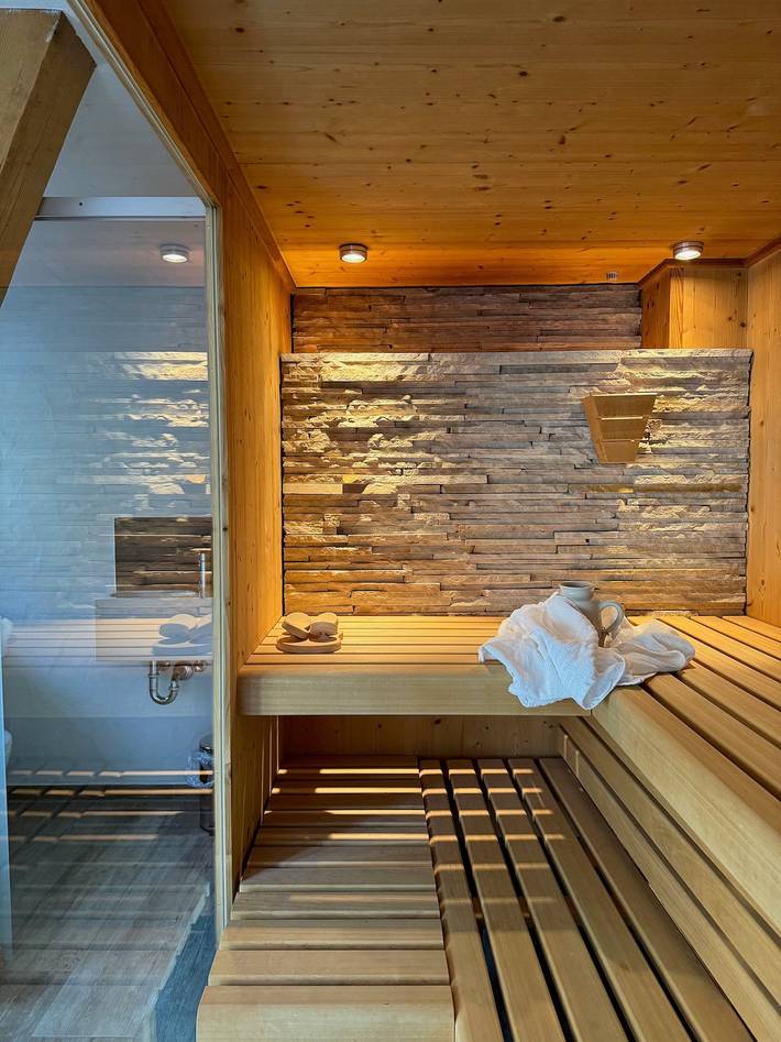 Hel lejlighed, Studio '3 Naturappartement' with Valley View, Shared Garden, Sauna and Wi-Fi in Furtwangen, Central Black Forest