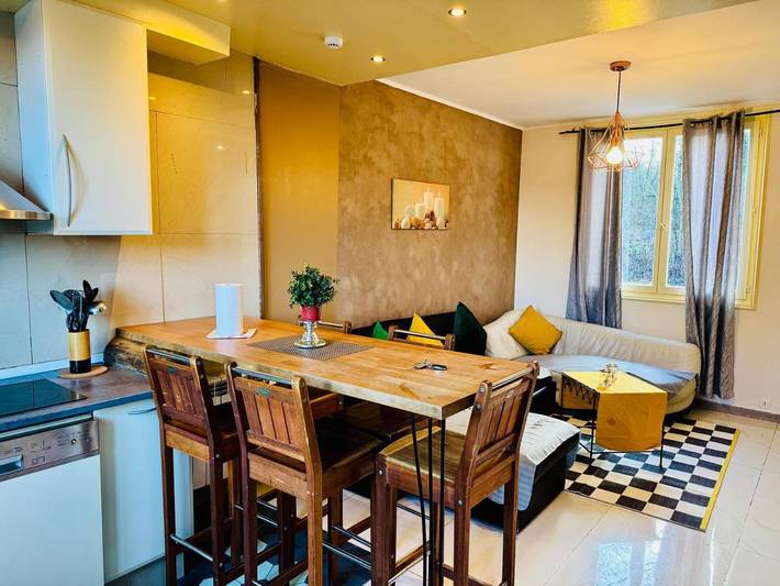 Location de vacances pour 8 personnes, avec terrasse à Saint-Brice-sous-Forêt - 3