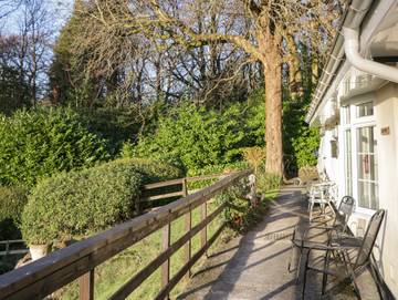 Holiday Home for 3 People in Windermere, Cumbria, Photo 2