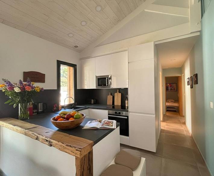 Location de vacances pour 7 personnes, avec Terrasse ainsi que Jardin et Vue à Saint-Yzans-de-Médoc - 4