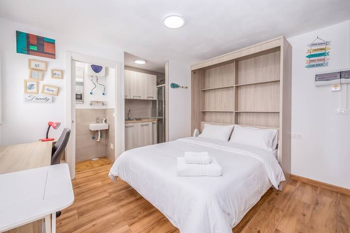 Estudio entero, Presidente Loft - Ocean Views & Natural Pools in Playa Punta del Clavo (Gáldar), Gáldar