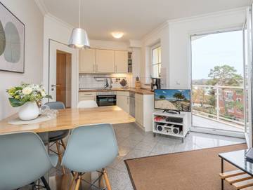 Ferienwohnung für 4 Personen, mit Seeblick und Balkon in Bansin