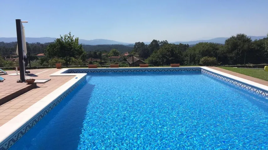 Maison de vacances pour 8 personnes, avec vue ainsi que jardin et piscine - 1